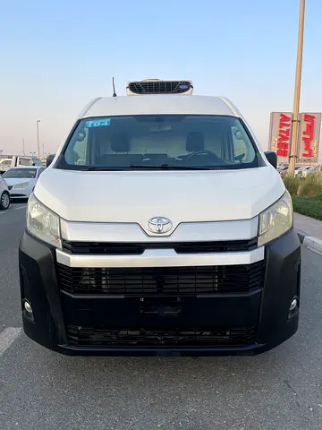 TOYOTA HIACE 2020 CHILLER MANUAL TRANSMISSION GCC SPECS