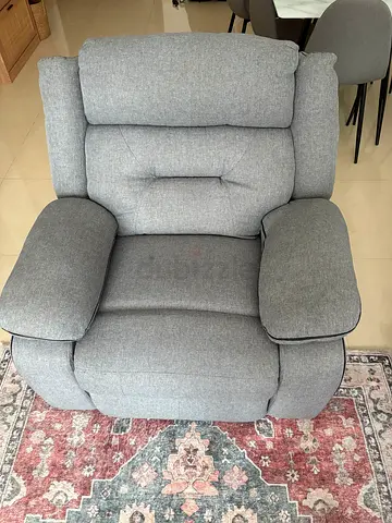 Home Centre Manual Recliner Chair – Excellent Condition