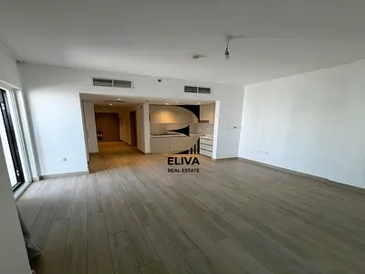 Canal View | Studio w/ Balcony | Move In Ready