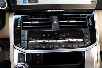 2026 Toyota LAND CRUISER 缩略图 9