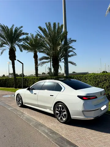 2023 BMW 7-SERIES — миниатюра 5