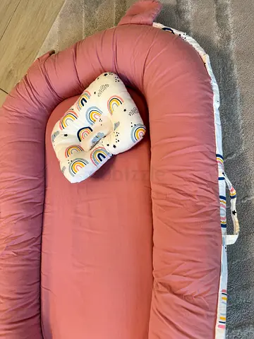 Portable Baby Nest Lounger / Co-Sleeping Pod - Pink