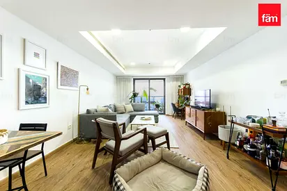 Full Seaview | Upgraded | Unfurnished