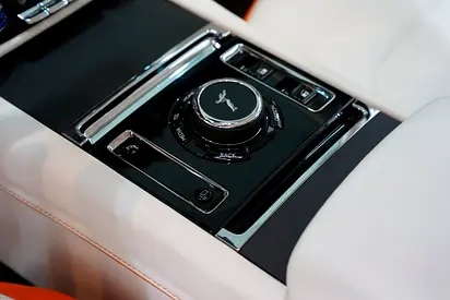 2024 ROLLS-ROYCE SPECTRE 照片 13