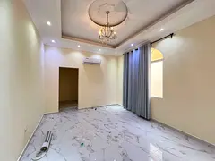 A distinctive villa for rent in Rawda 1 – 5 bedrooms, a large majlis, a hall, a large yard, a stra