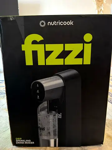 Nutricook Fizzi Sparkling Water Maker - Unused in Box