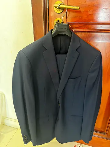 Men’s suit