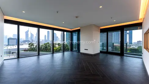 Genuine Listing | Vacant | Skyline Views