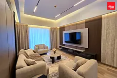 Elegant ChillerFree and Furnished Modern Living