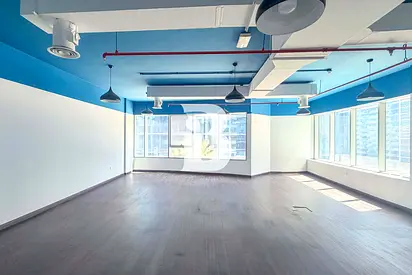 Fully Fitted | Near Metro | Open Layout