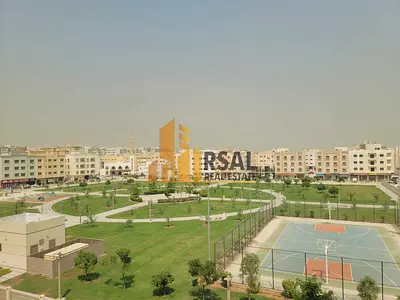Like a brand new building lavish 1 BHK // 2 full bathroom master bedroom// open park view// no deposit Cash