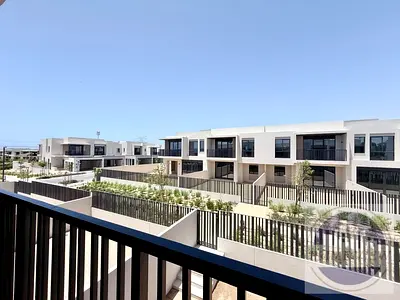 Spacious 4BR Townhouse | Maid's Room | Jebel Ali Village