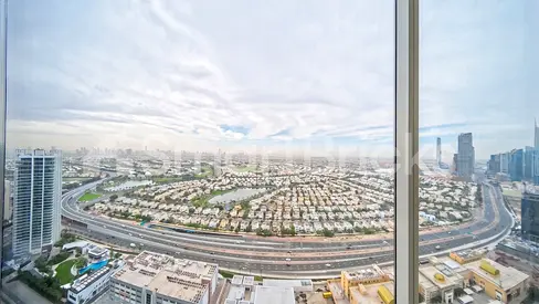 Spacious Layout | Fitted | Prime Location |Grade A