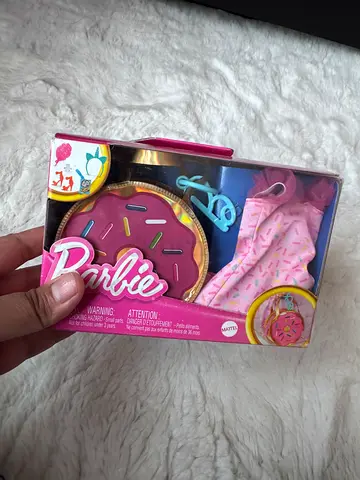 Barbie New Premium Fashion Bag with Surprise Accessories (Candytopia)