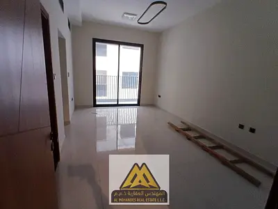 Excellent opportunity * First occupant * Balcony with an open view * Spacious area * Fantastic price * Free maintenance * Central air conditioning * F