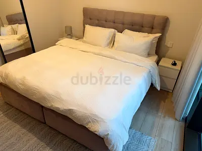 King size bed