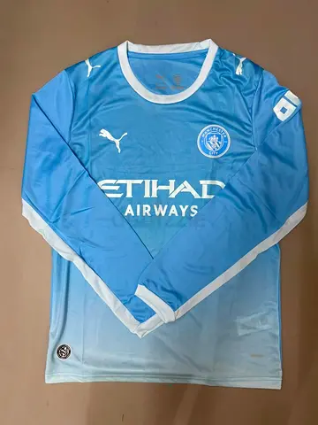 Manchester City Long Sleeve Football Jersey - Size Not Specified