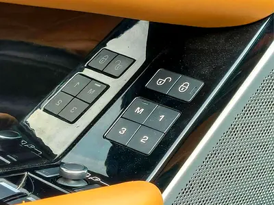 2018 LAND Rover RANGE ROVER VELAR thumbnail 15