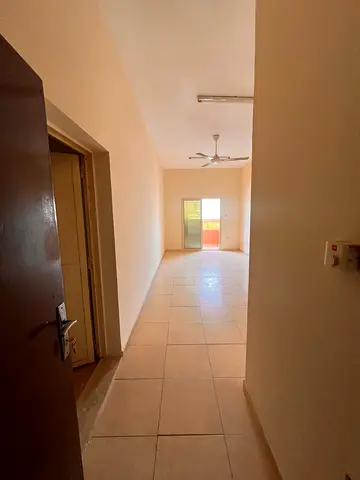 An excellent opportunity to rent a comfortable apartment in Al Mowaihat 3, located close to schools, essential services, and the Dubai exit, making it