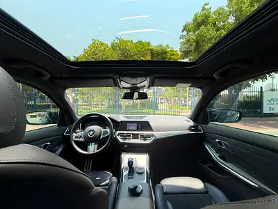 BMW 3 Series 330i, миниатюра 14