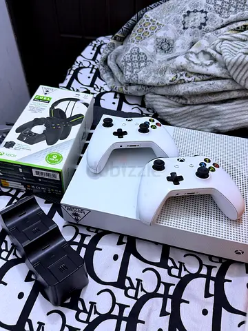 Xbox OneS 1TB