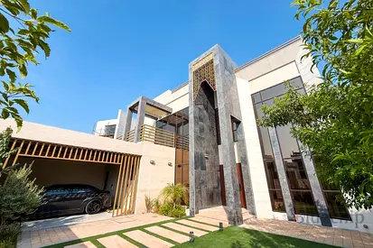 Lowest Price | Custom Built | Internal Location