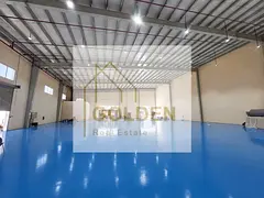 Powered by 200 kVA electricity, with dedicated staff and an administrative office, the warehouse is
