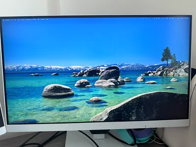 27-inch BenQ IPS Monitor in Excellent Condition - QHD 2560*1440 resolution