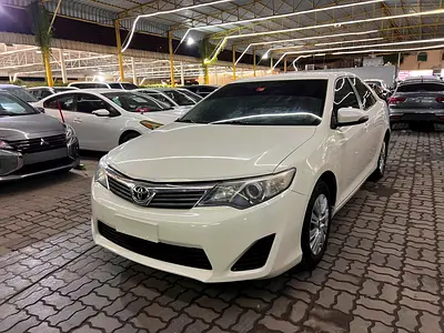 2014 Toyota CAMRY photo 4