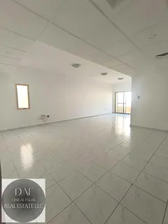 3 BHK CHILLER FREE SPACIOUS FLAT IN OUD METHA NEXT TO ASTER CLINIC NEAR PUNJABI DHABA BLDG 5 MINS T