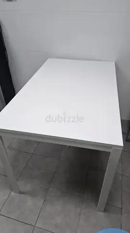 4-6 dining table