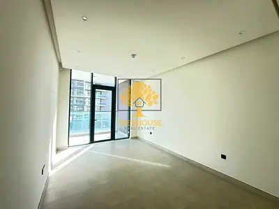 SPACIOUS LAYOUT| AMAZING & LUXURIOUS| GREAT DEAL