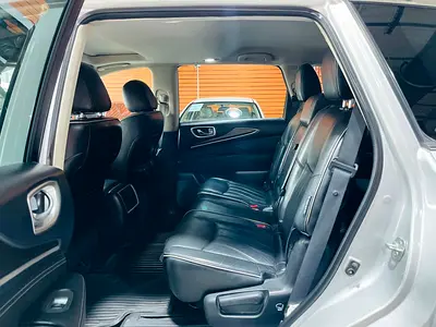 2018 Infiniti QX60 照片 11