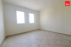 Close To School| Vacant In Sep| Community Views