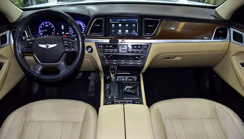 2016 Hyundai GENESIS — фото 11