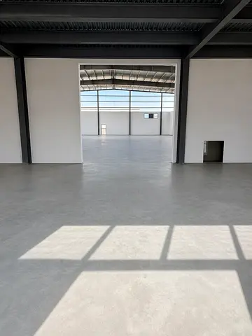 Warehouses / Investment / Independent / Ready / Spacious Areas