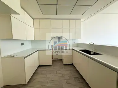 Spacious Unfurnished 1BR Apartment in Atria RA Business Bay
