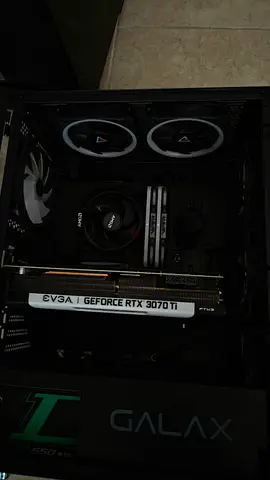 16GB DDR4 RAM 3200 MHz (MT/s) CL16 Dual Channel Kit (2*8GB) - Patriot Viper RGB