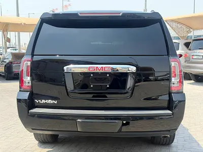 2019 GMC YUKON — фото 4