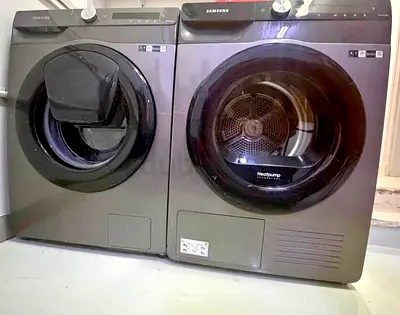 Samsung 9 kg washer and 9 kg dryer separate set new model slightly used with WiFi system