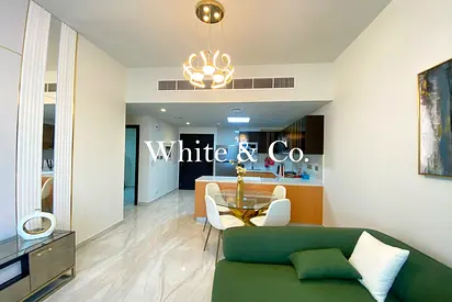 Fully Furnished | Open Villa View | Metro