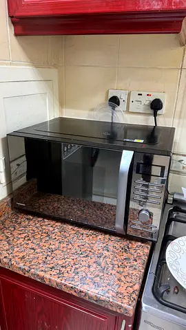 4 in 1 Panasonic Countertop Convection, Microwave with Air Fryer in Excellent Working Condition