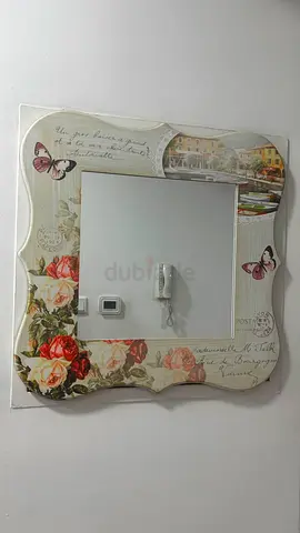 Decorative Floral Wall Mirror with Scalloped Frame