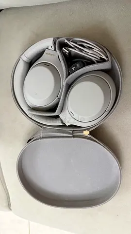 WH-1000XM4 Premium Wireless Noise Cancelling Headphones Platinum Silver