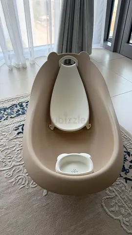 Baby bathtub