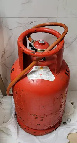 Gas Cylinder Small with Hose  Regulator
