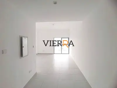 ٣ غرف نوم + غرفة خادمة | مطبخ مغلق | موقع مميز