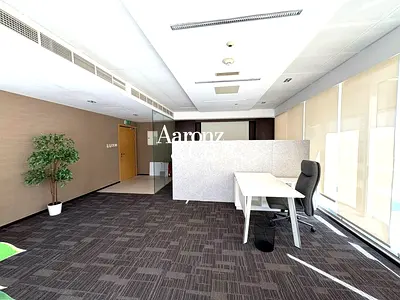 FURNISHED OFFICE | VACANT | LOW FLOOR
