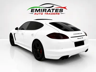 صورة مصغرة 7 لـ 2011 Porsche PANAMERA