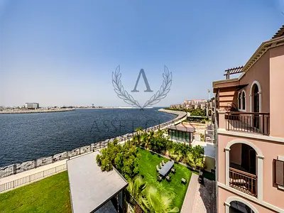 5BR Villa | Ready to Move | Sea View |